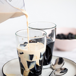 Trà sữa sương sáo